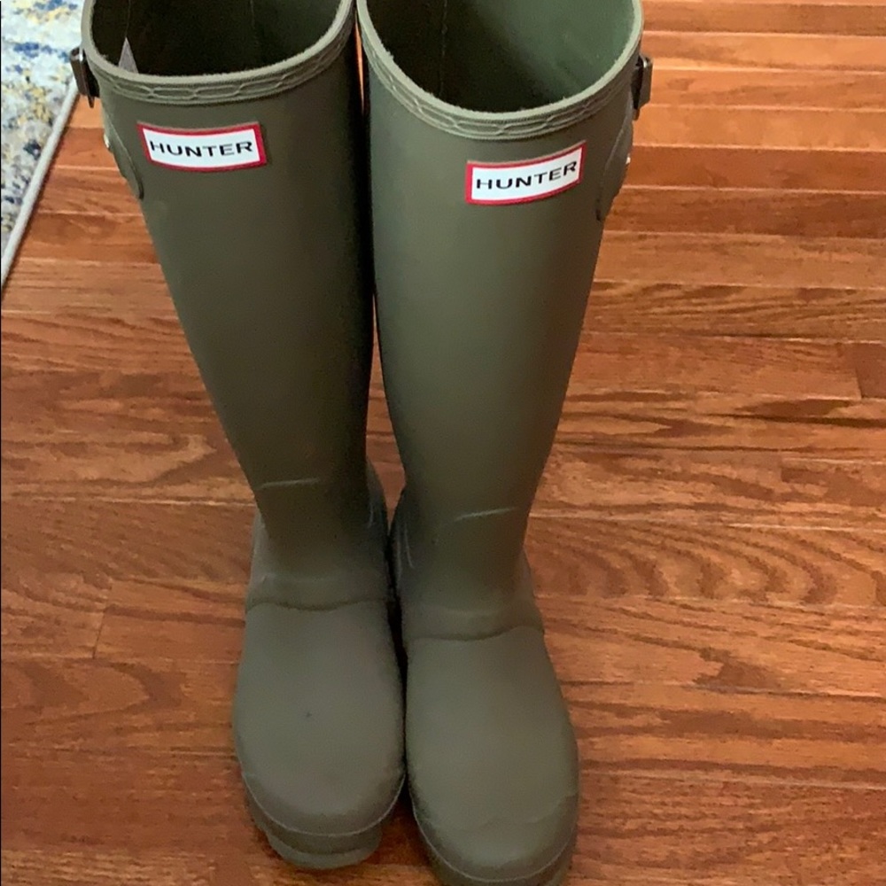 Hunter rain boots
